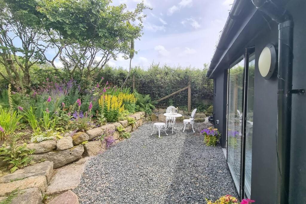 Hallegan Annexe With Private Garden And Woodland Camborne Esterno foto